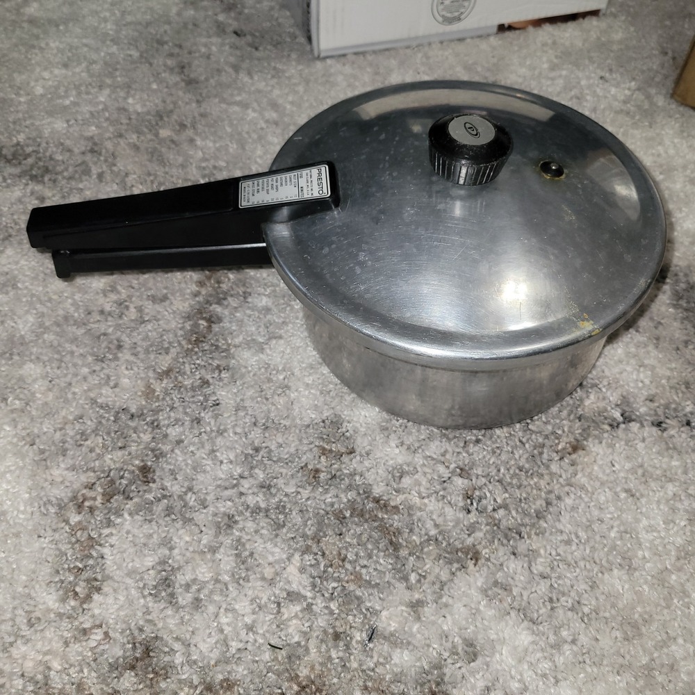 PRESTO Stainless Steel Pressure Cooker 409A c.1975 F*S